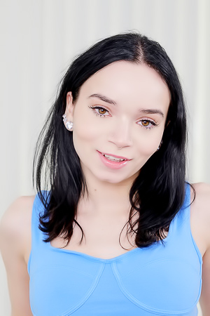 Selina Imai Gives You A Bare Pussy Stiffie Ride