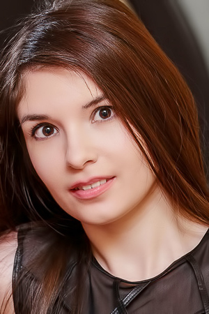 Donita Sprawls On The Sofa Of Her Vacation Apartment