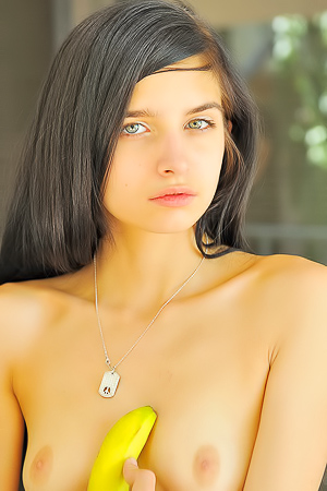 Sensual Ftv Tamara Enjoys Vibes Lingerie