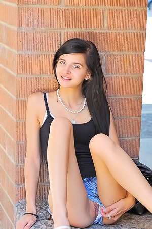 Ftv Tamara Flashes Upskirt in a Rush of Public Thrill